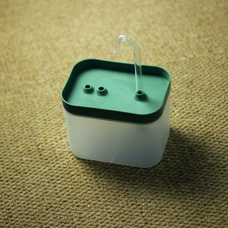 Automatic water dispenser